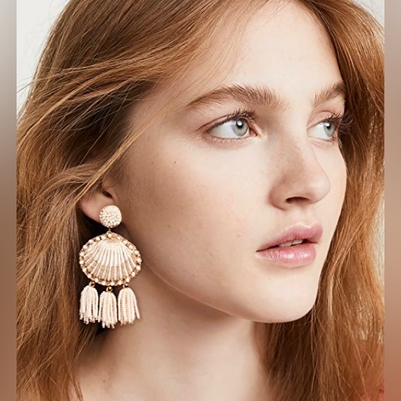 🌺🎉HP🎉🌺 NWT Deepa Gurnani Luxe Beaded Crystal Seashell Chandeliers - Picture 15 of 15